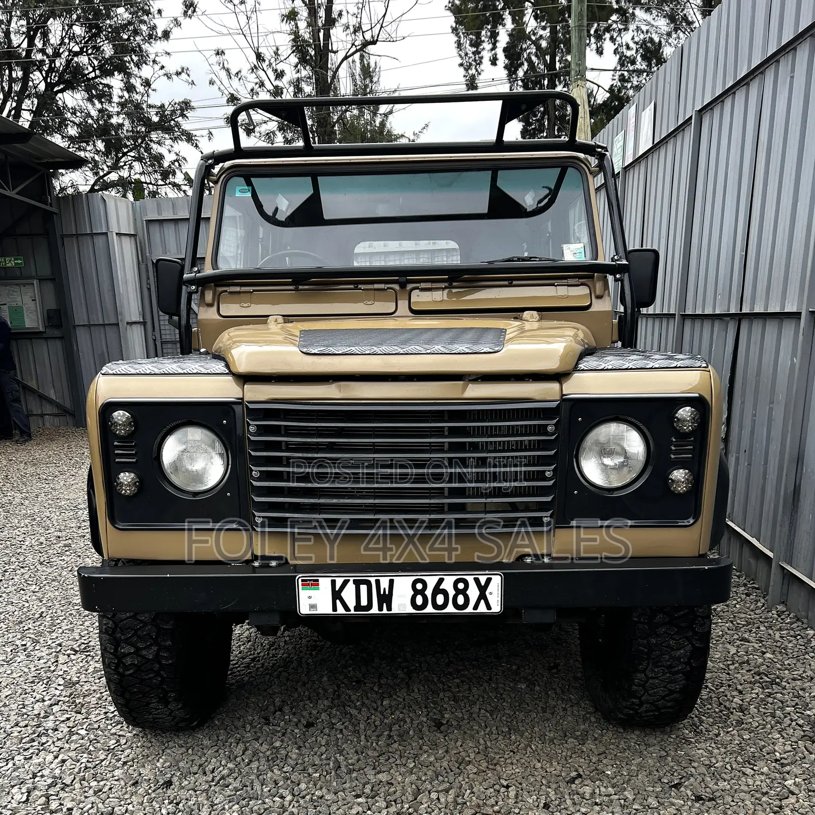 Land Rover Defender 1999 Brown