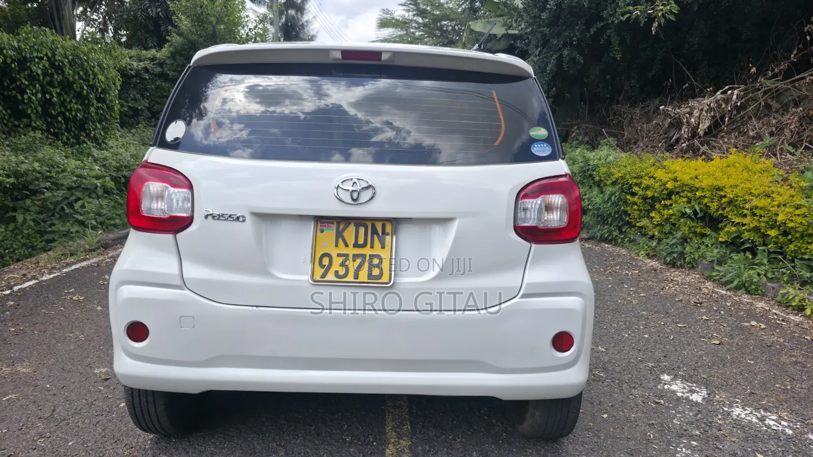 Toyota Passo 2016 White