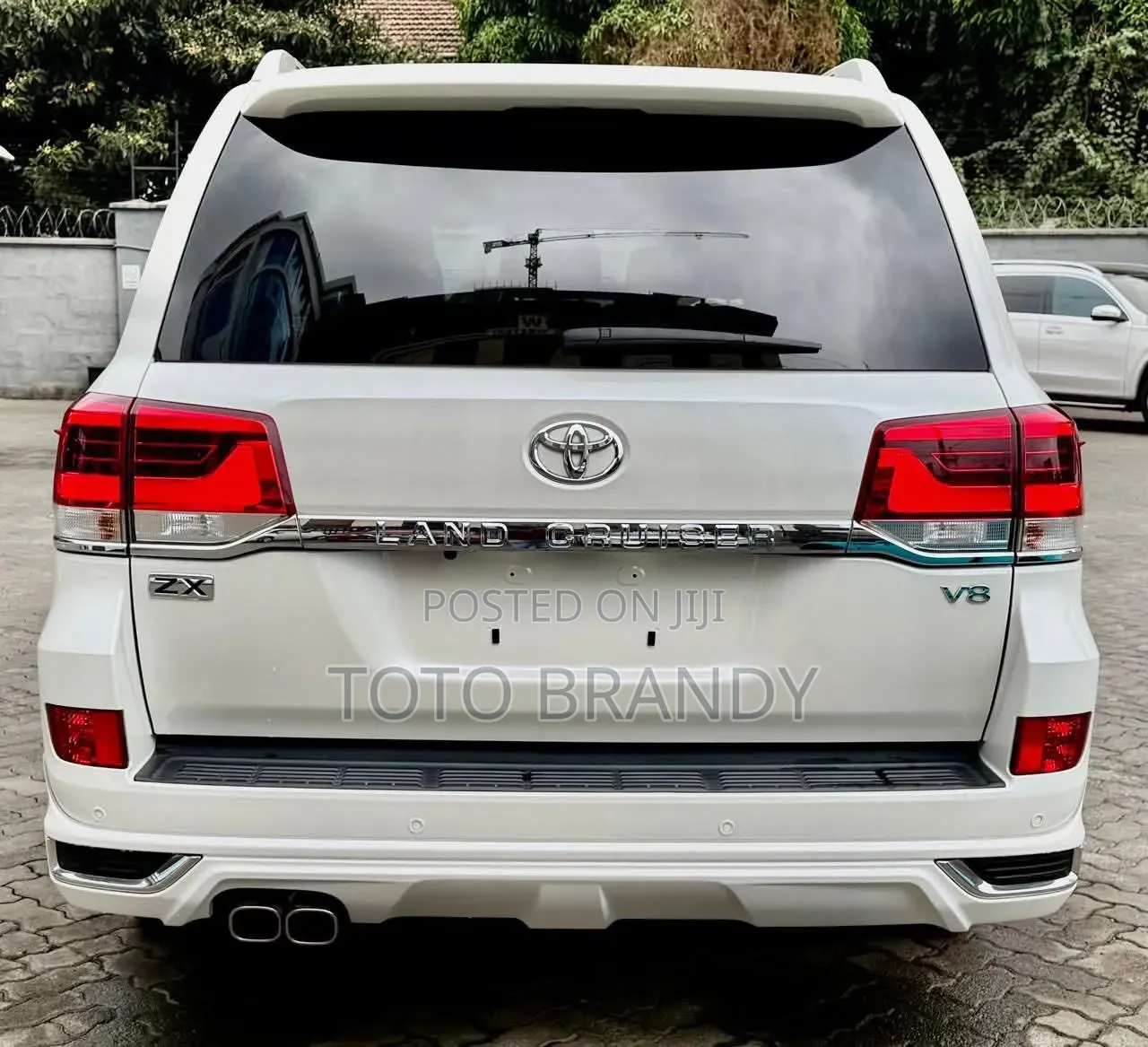 Toyota Land Cruiser 2019 White