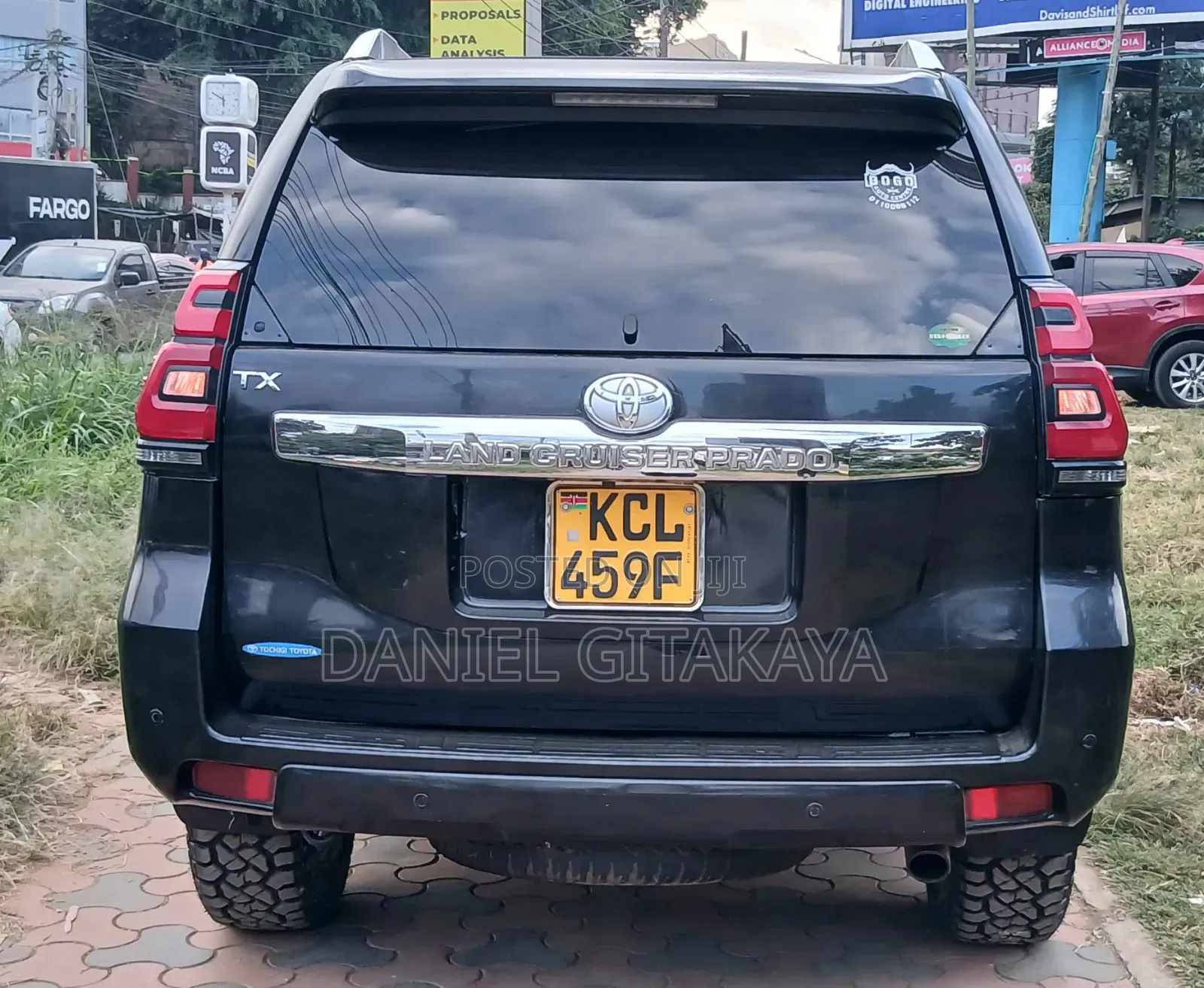 Toyota Land Cruiser Prado 2012 Black