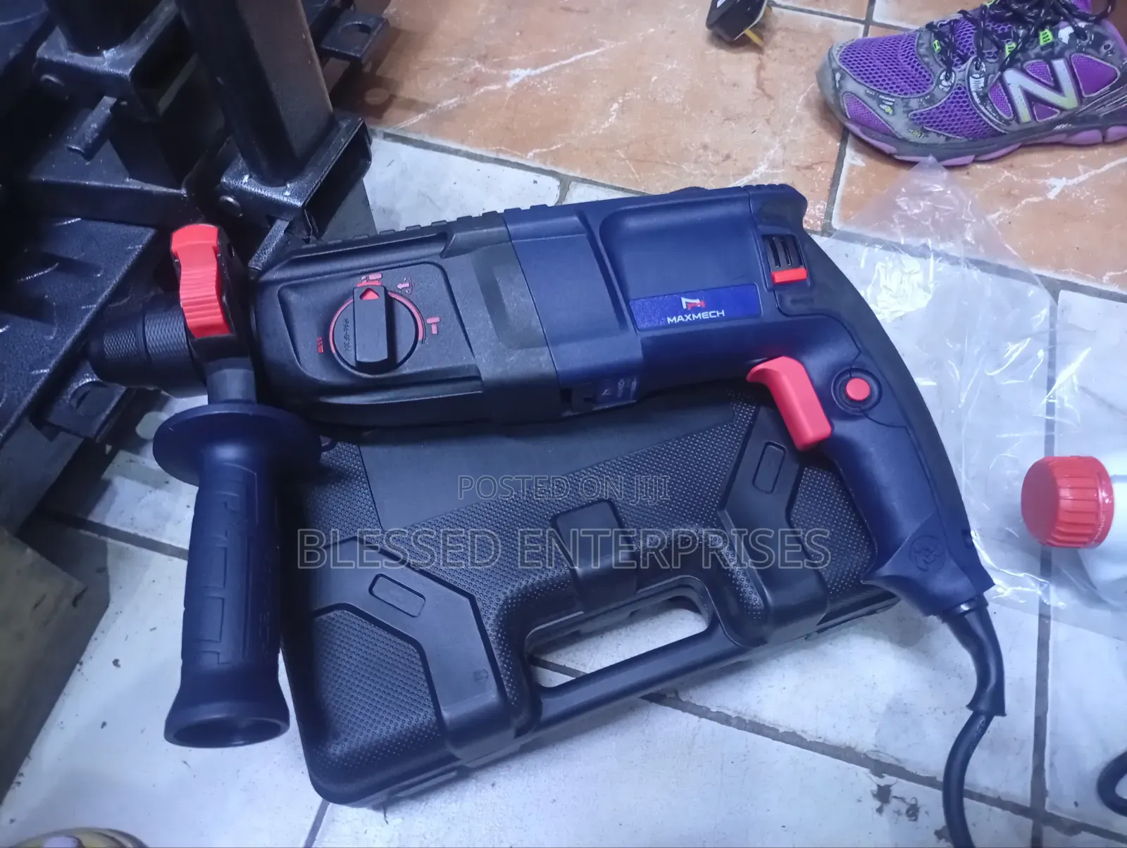 Back in Stock Maxmech Electric 800 Watts Rotary Hammer