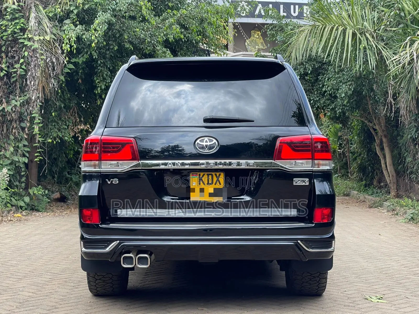 Toyota Land Cruiser 4.6 V8 ZX 2011 Black