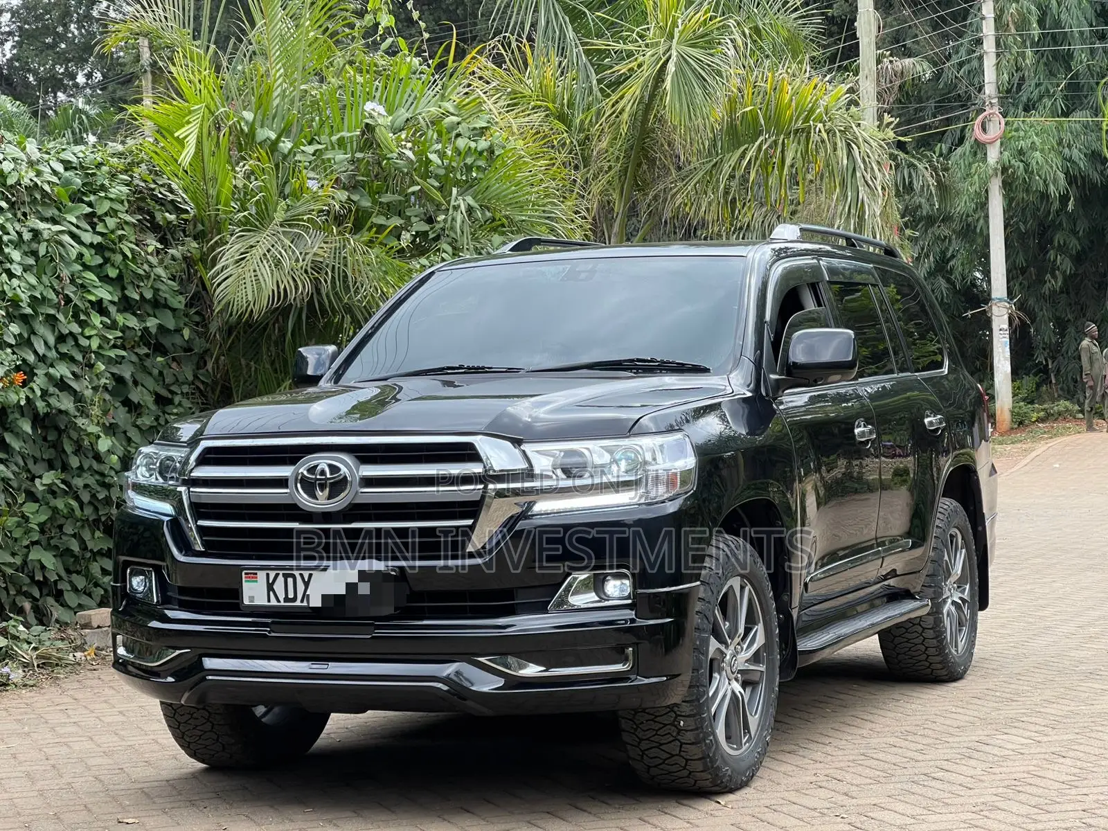 Toyota Land Cruiser 4.6 V8 ZX 2011 Black
