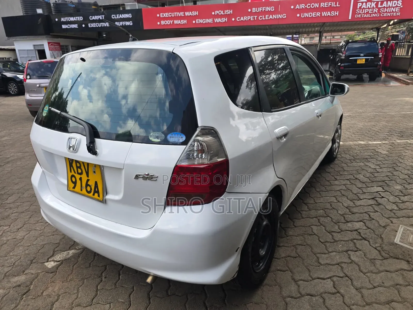 Honda Fit Aria 2005 White