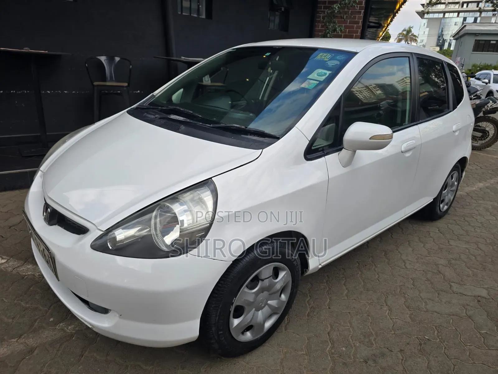Honda Fit Aria 2005 White
