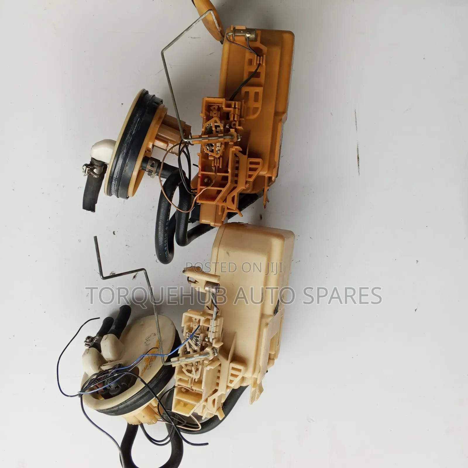 Nissan Primera 2000 Fuel Pump