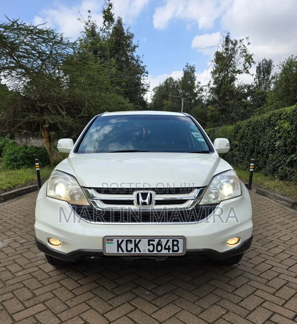 Honda CR-V 2010 White