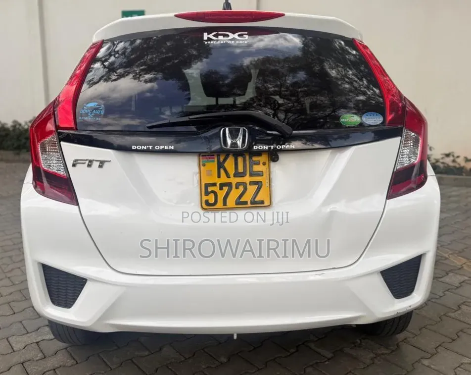 Honda Fit 2014 Pearl