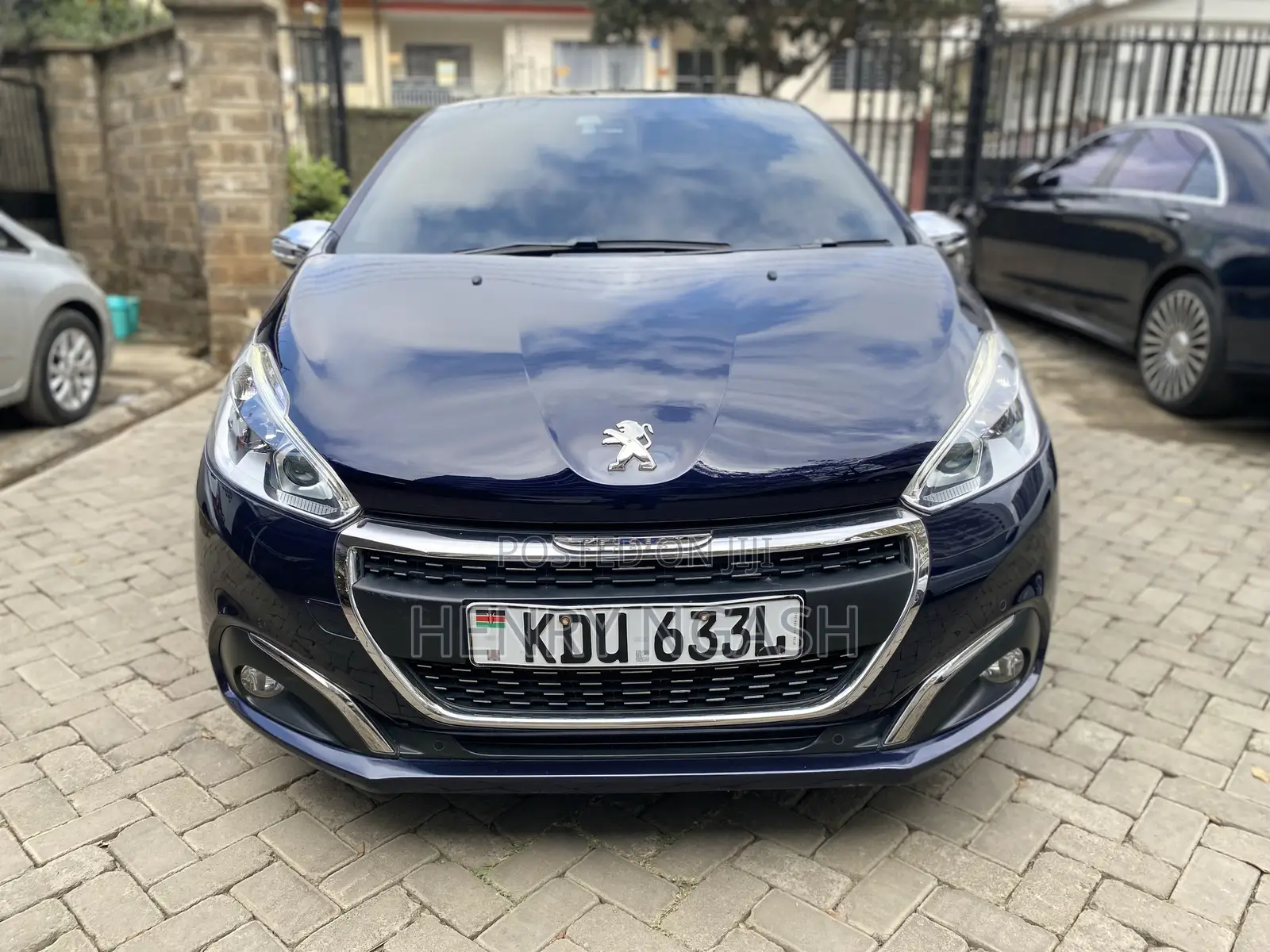 Peugeot 208 2018 Black