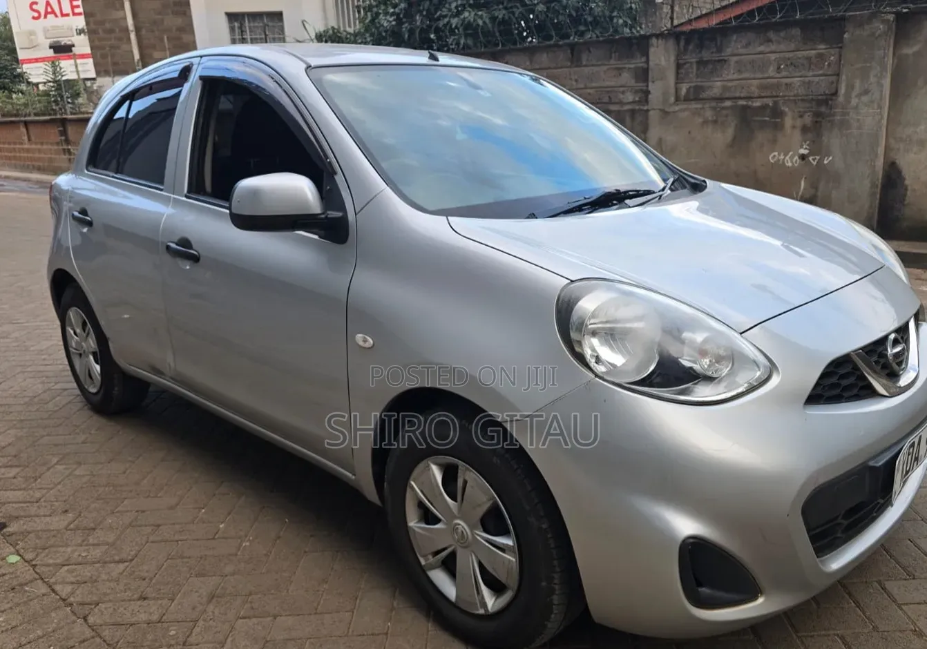 Nissan March 2013 Silver