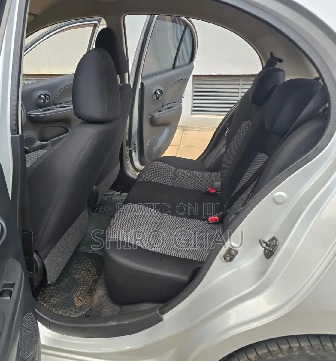 Nissan March 2013 Silver