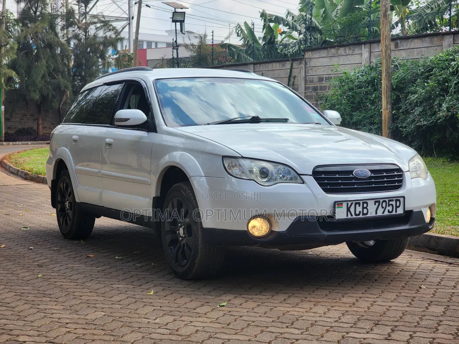 Subaru Outback 2007 White