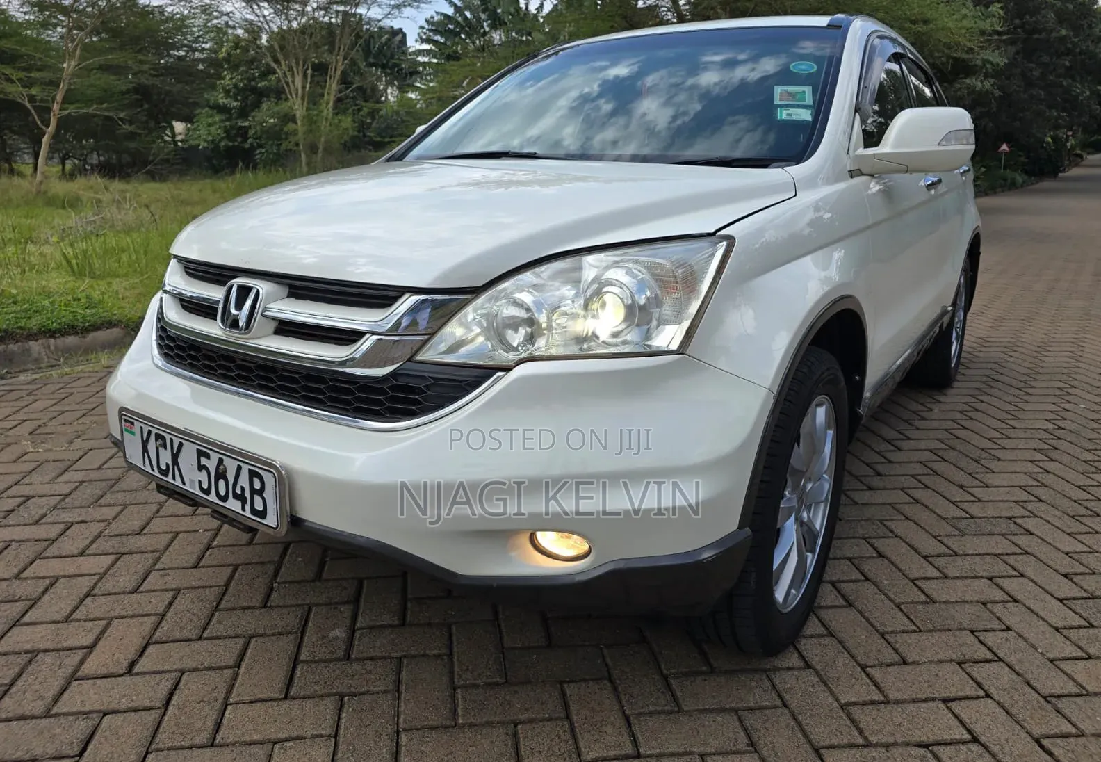 Honda CR-V 2010 White