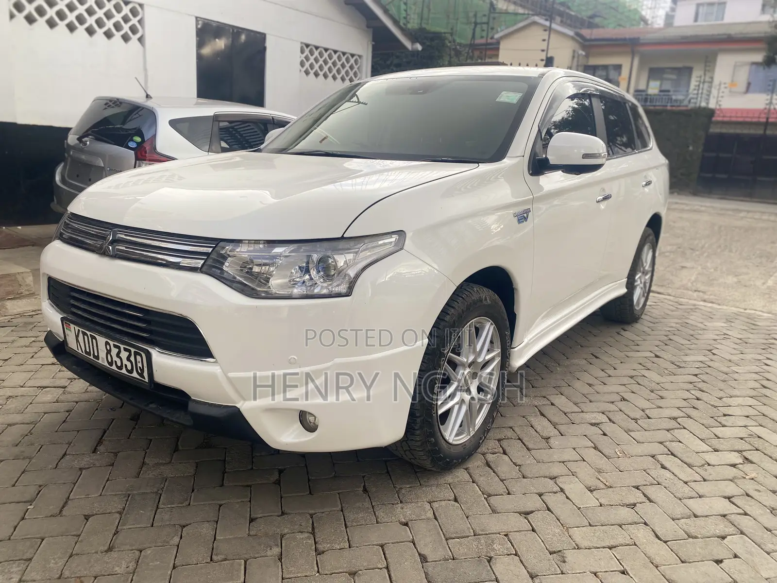 Mitsubishi Outlander 2014 Pearl