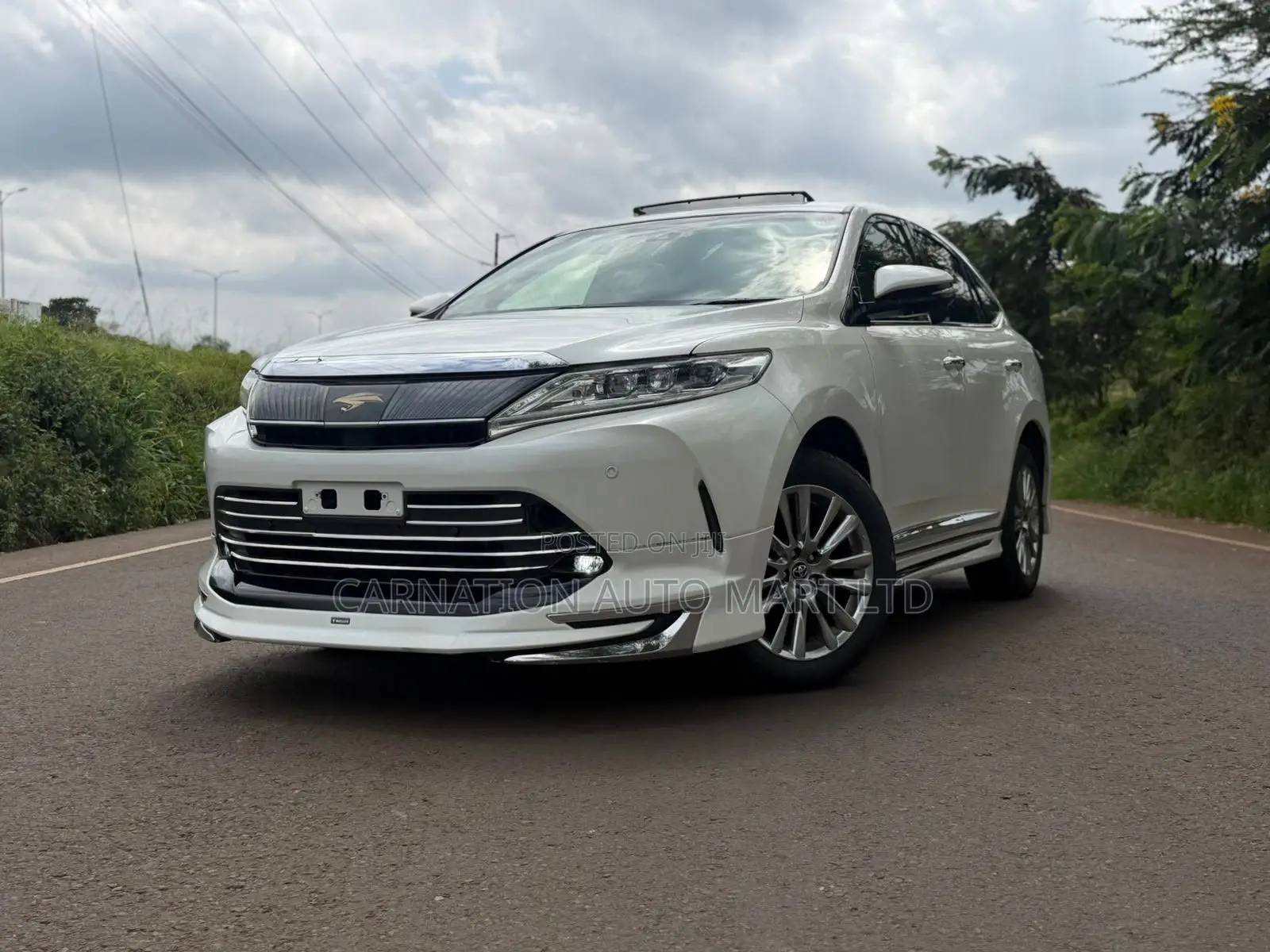 Toyota Harrier 2018 White