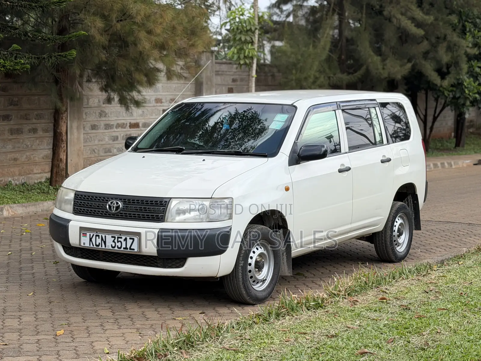 Toyota Probox 2012 White