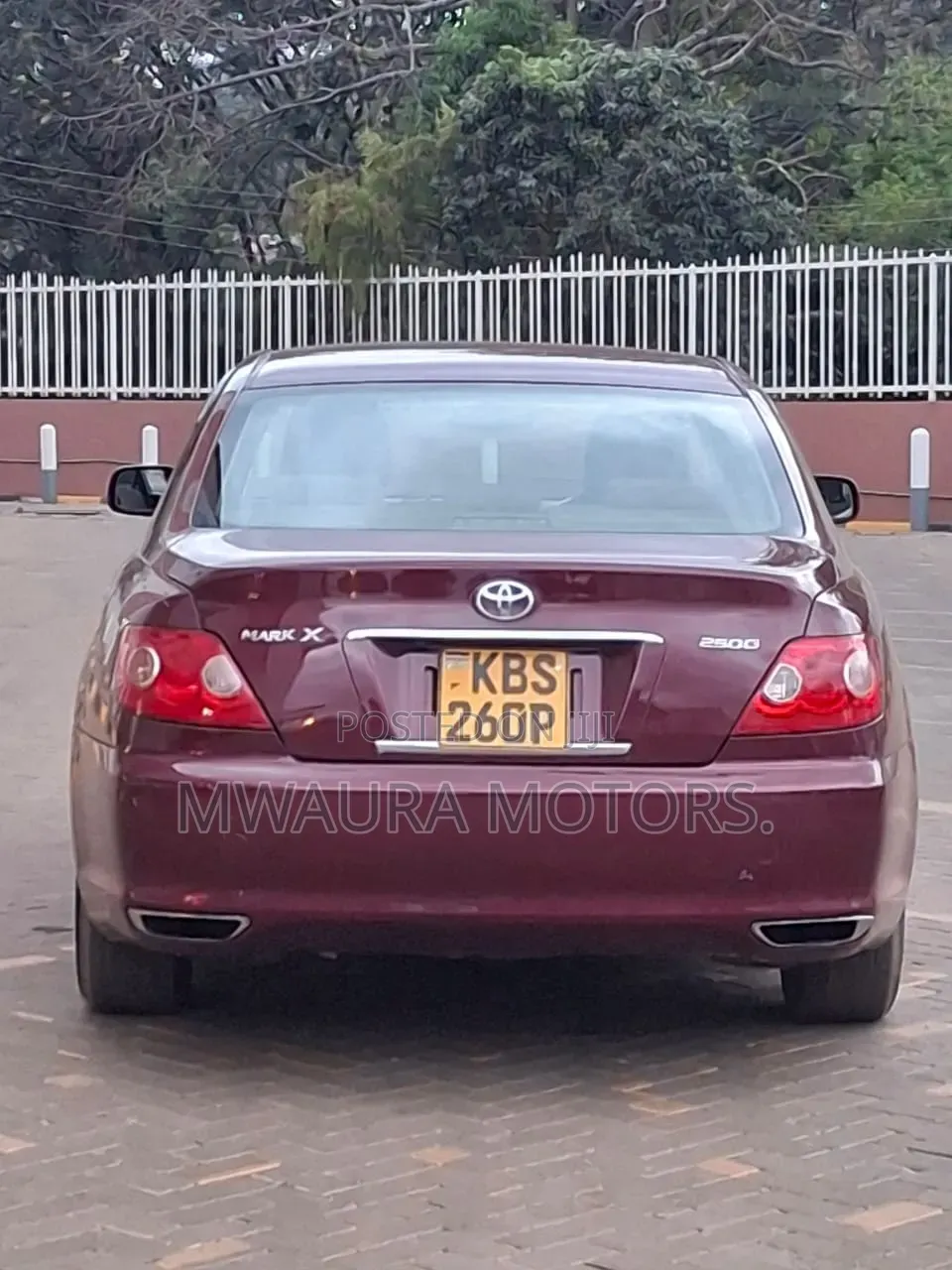Toyota Mark X 2005 Maroon