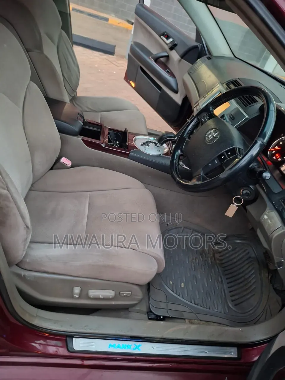 Toyota Mark X 2005 Maroon