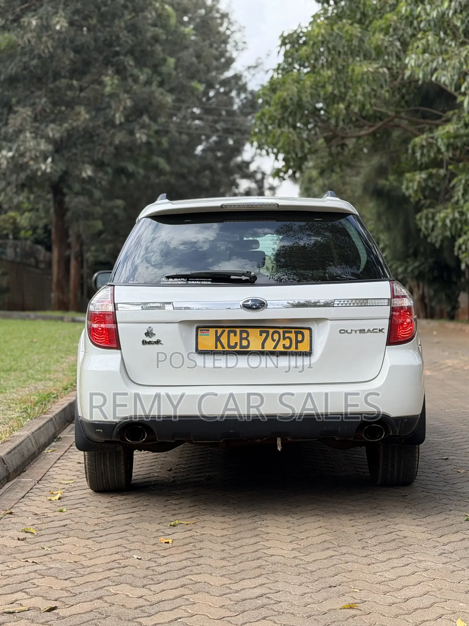 Subaru Outback 2007 White