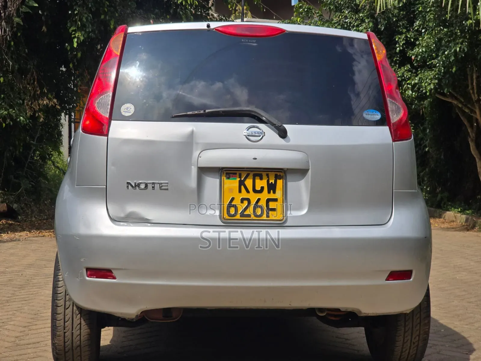 Nissan Note 2012 Silver