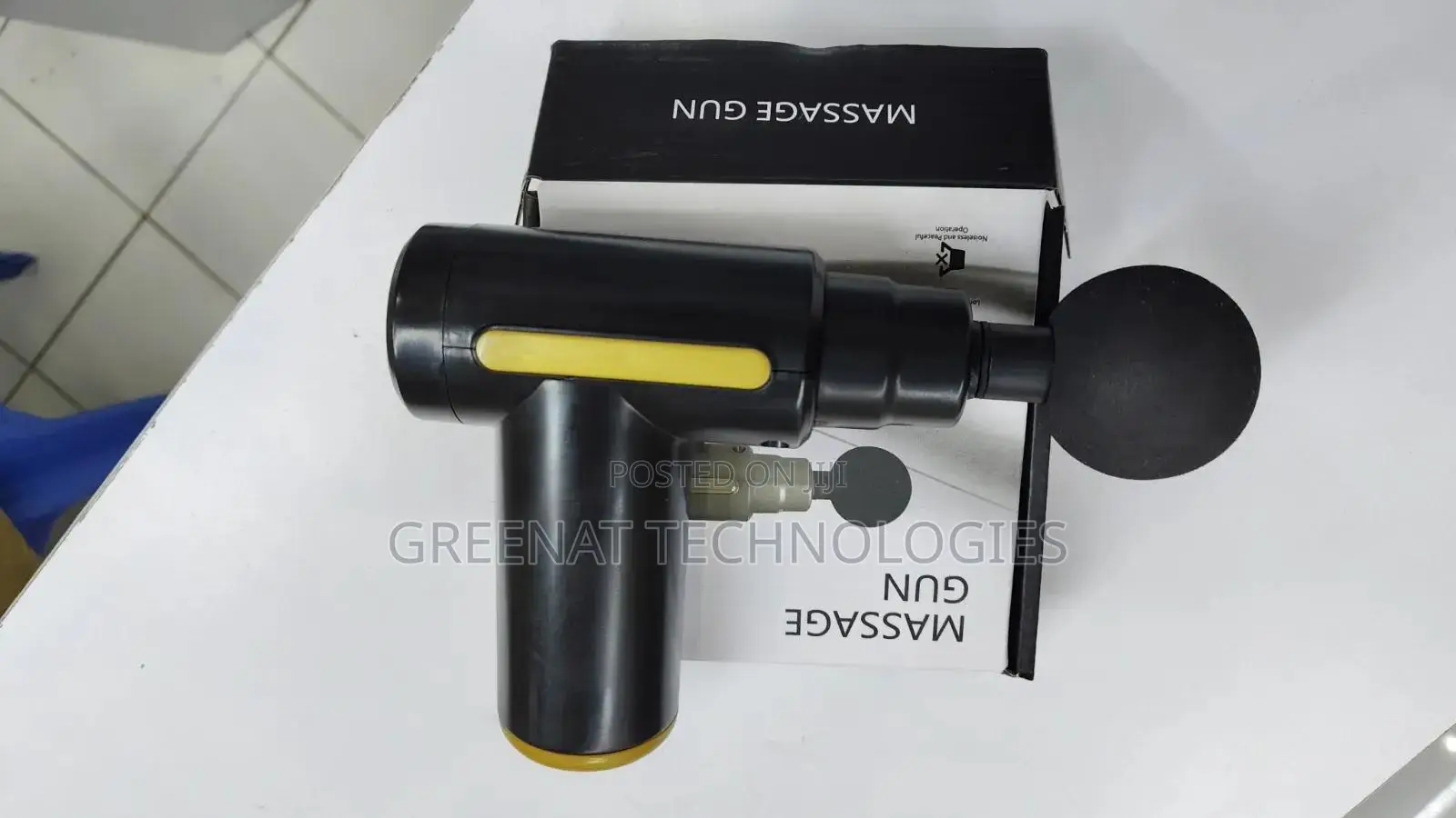 Portable Mini Wireless Muscle Massage Gun Compact Fascia Gun Silent