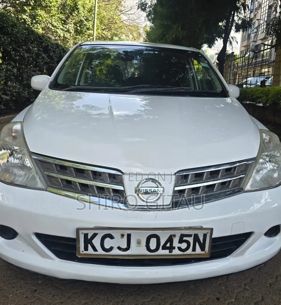 Nissan Tiida 2009 White
