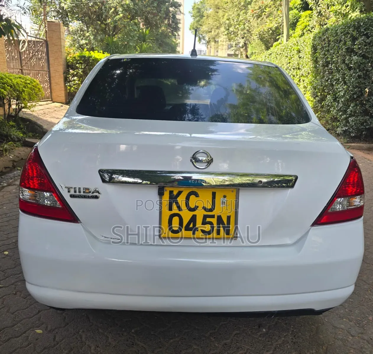 Nissan Tiida 2009 White