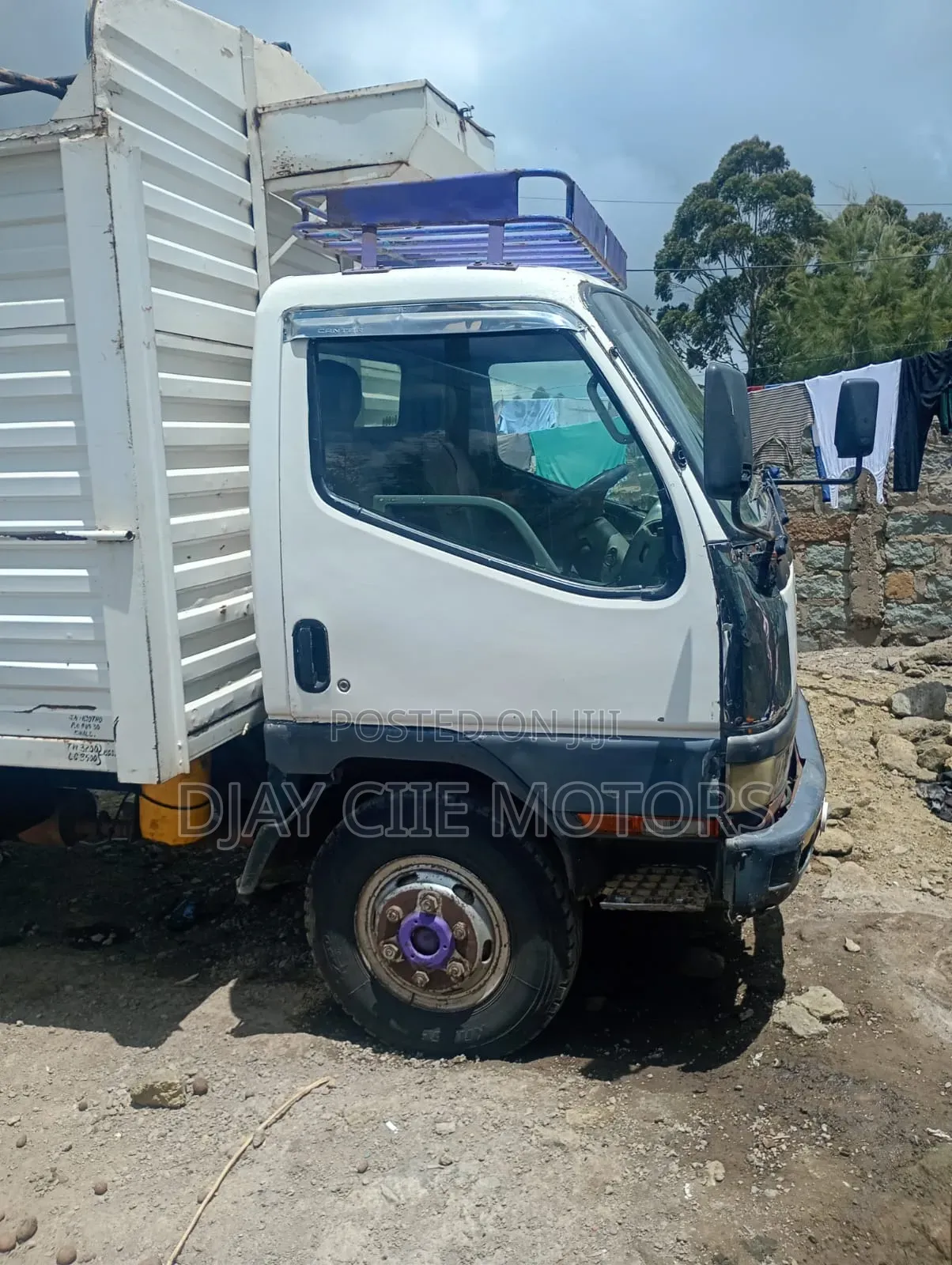 Mitsubishi Canter 4d35
