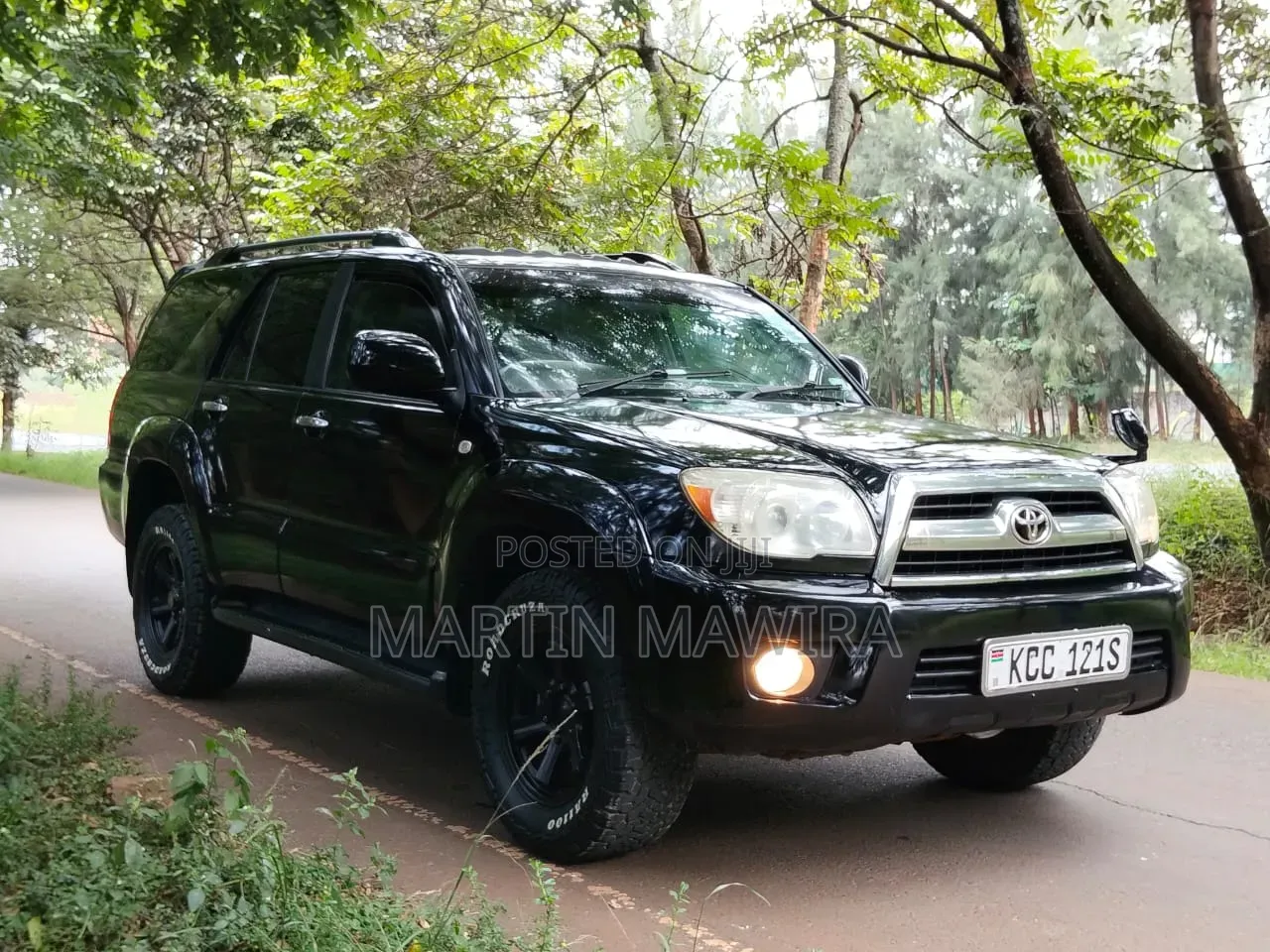 Toyota Hilux Surf 2009 Black