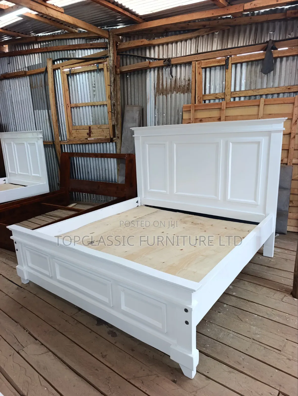 5x6 Bord Hardwood Panel Bed