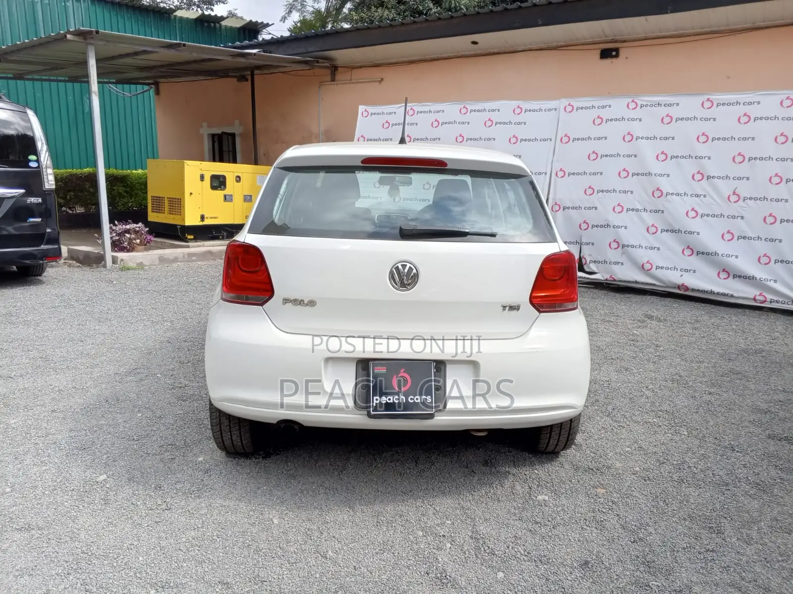 Volkswagen Polo 2012 White