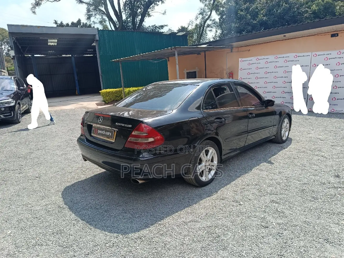 Mercedes-Benz E200 2002 Black