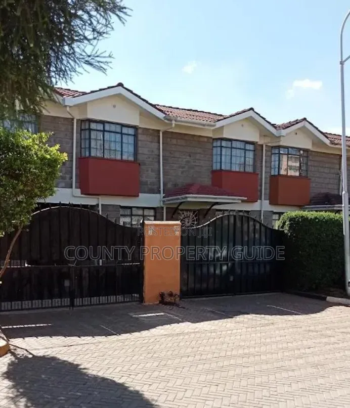 4bdrm Maisonette in Pipeline Estate for sale