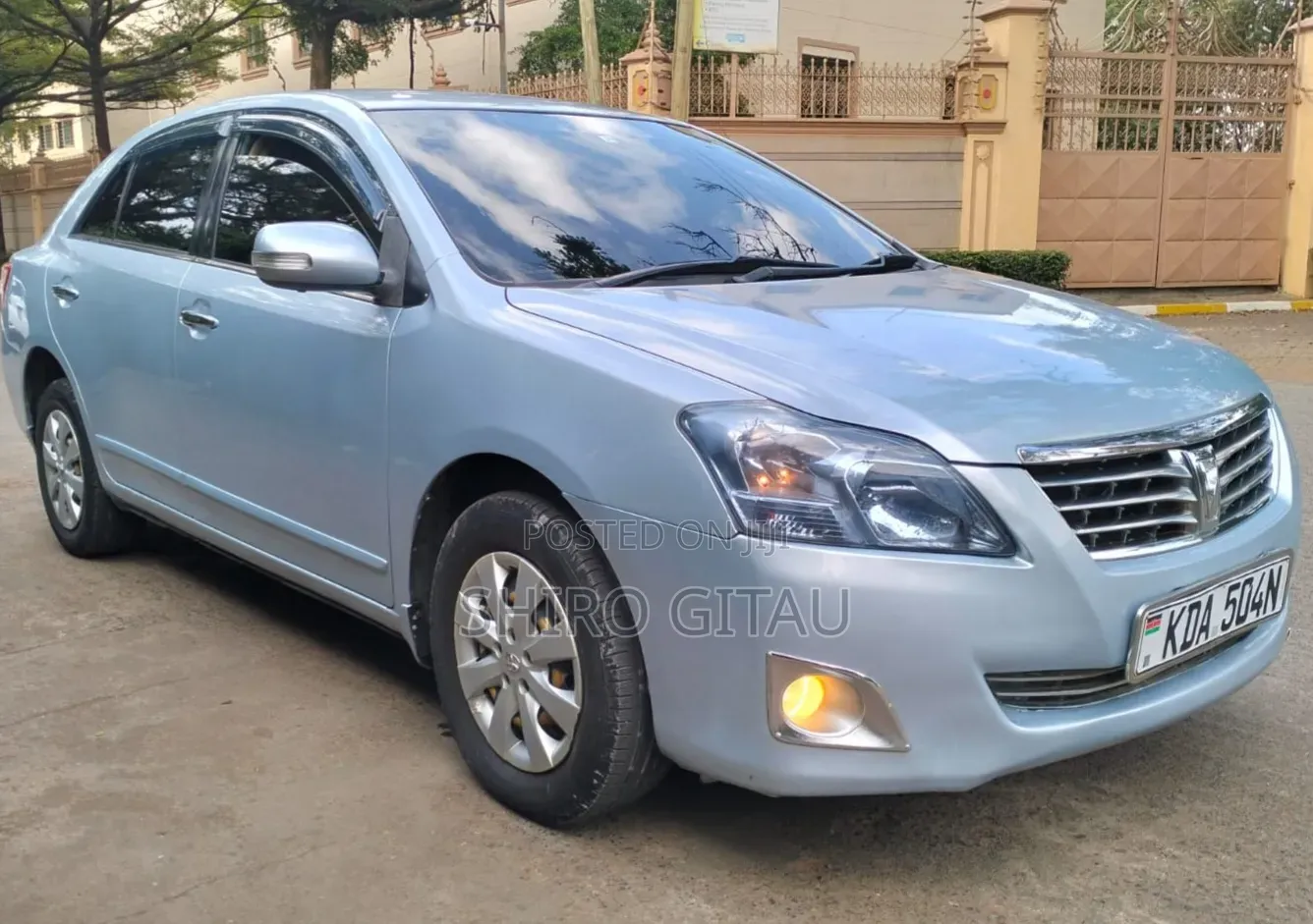 Toyota Premio 2013 Blue