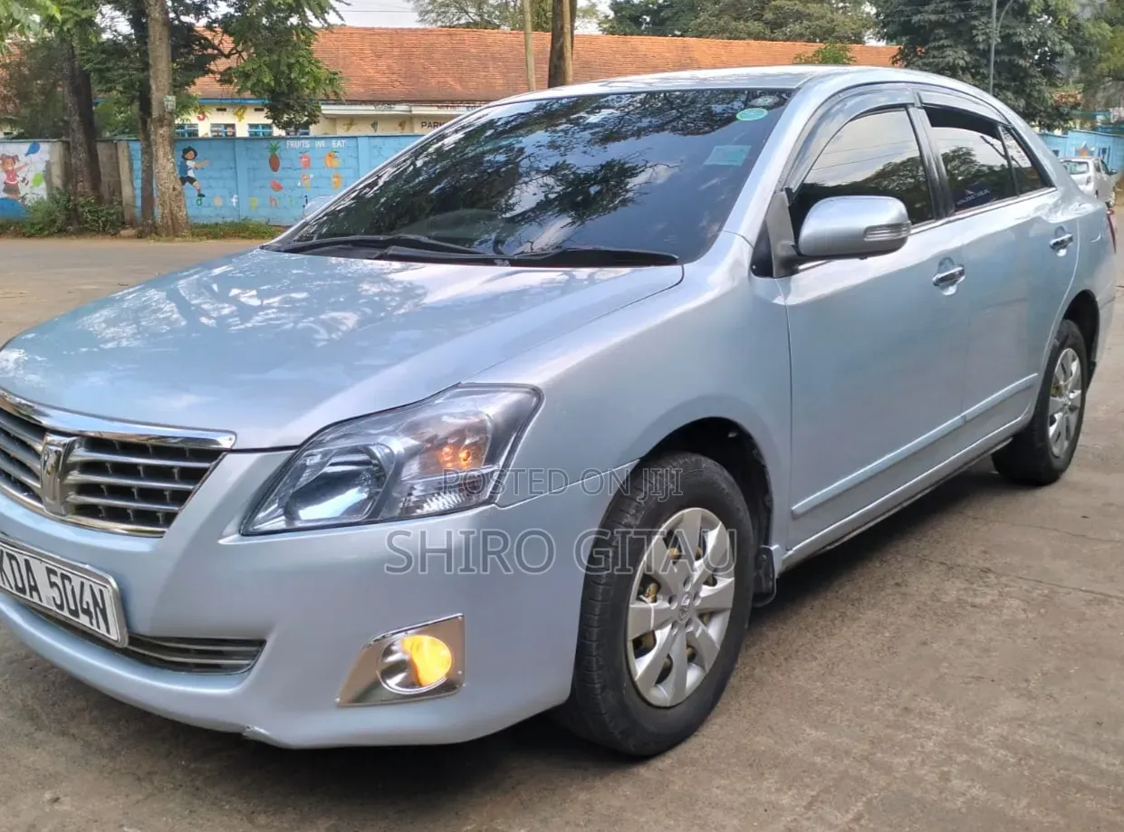 Toyota Premio 2013 Blue