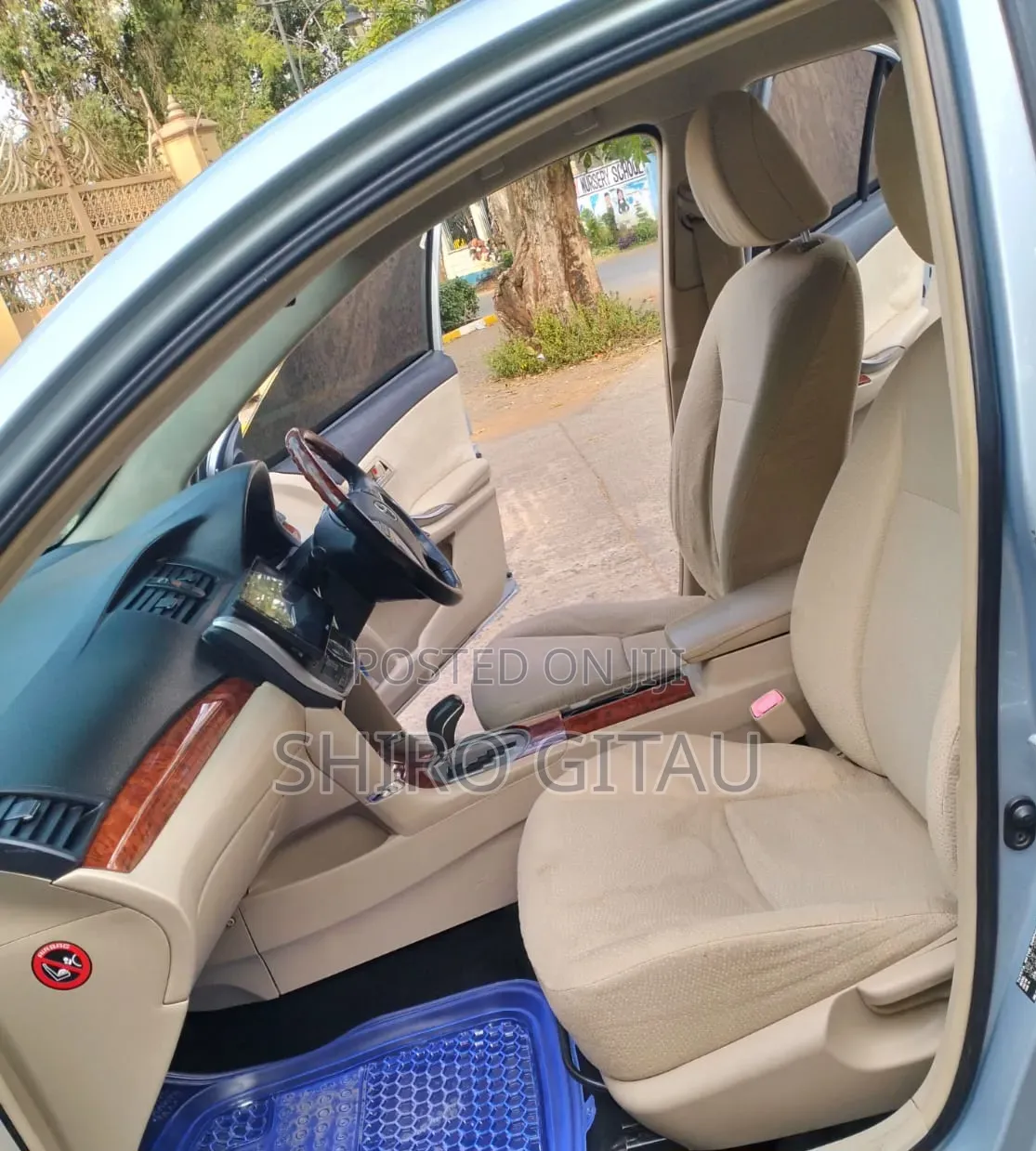 Toyota Premio 2013 Blue