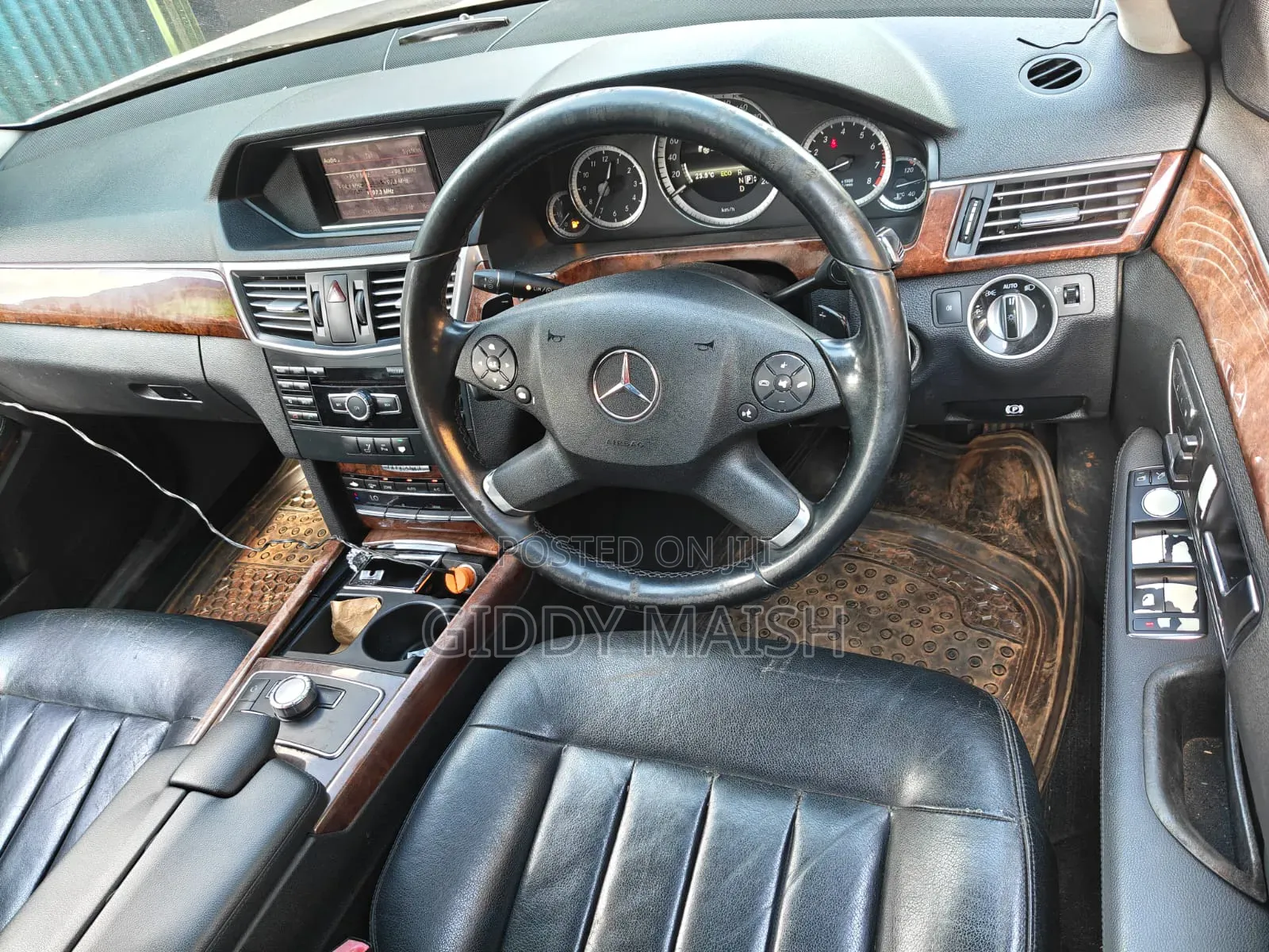 Mercedes-Benz E200 2014 White