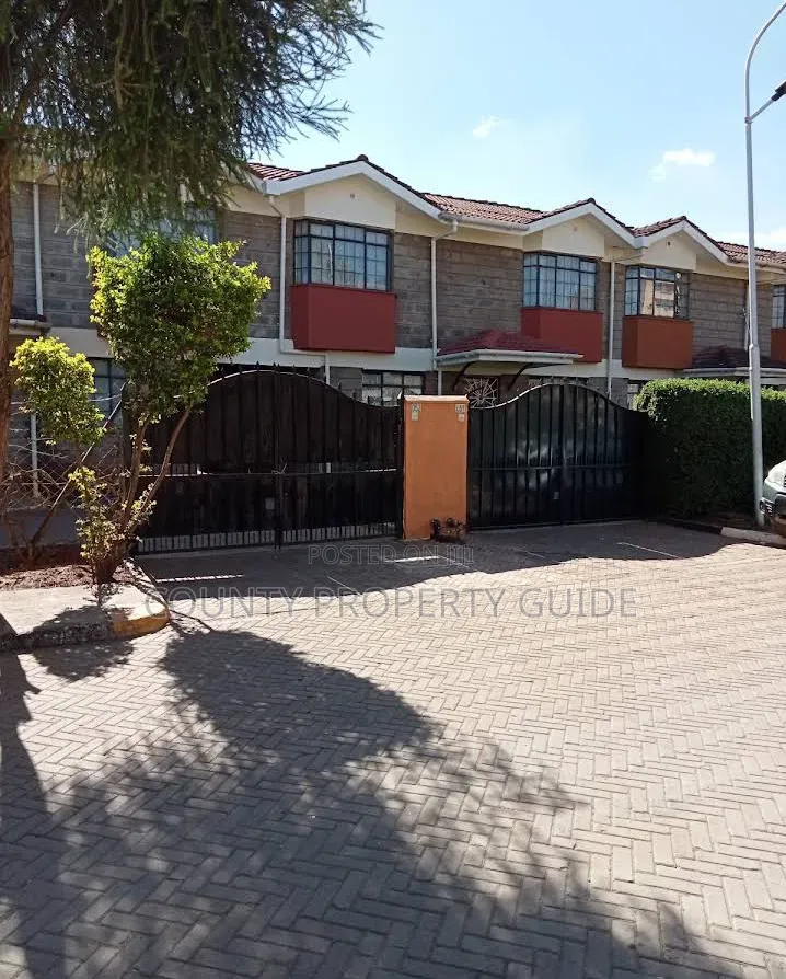 4bdrm Maisonette in Pipeline Estate for sale