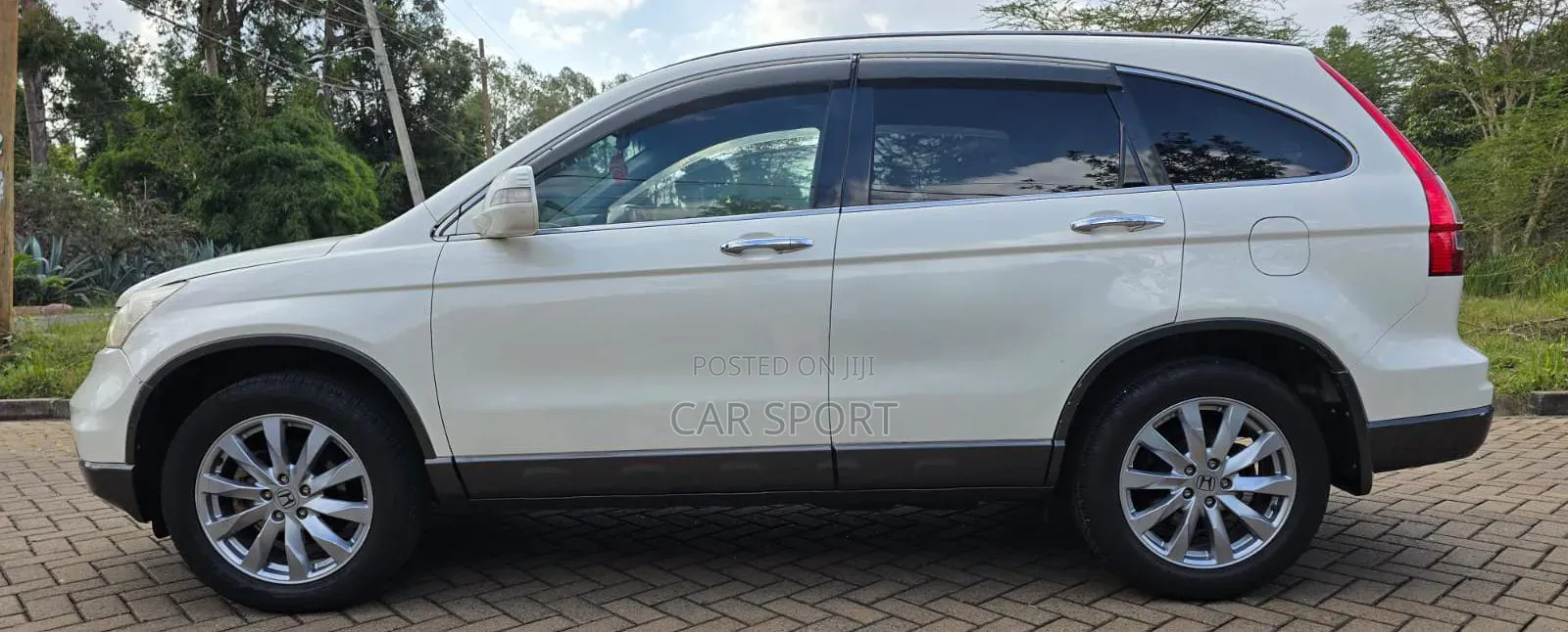 Honda CR-V 2010 White