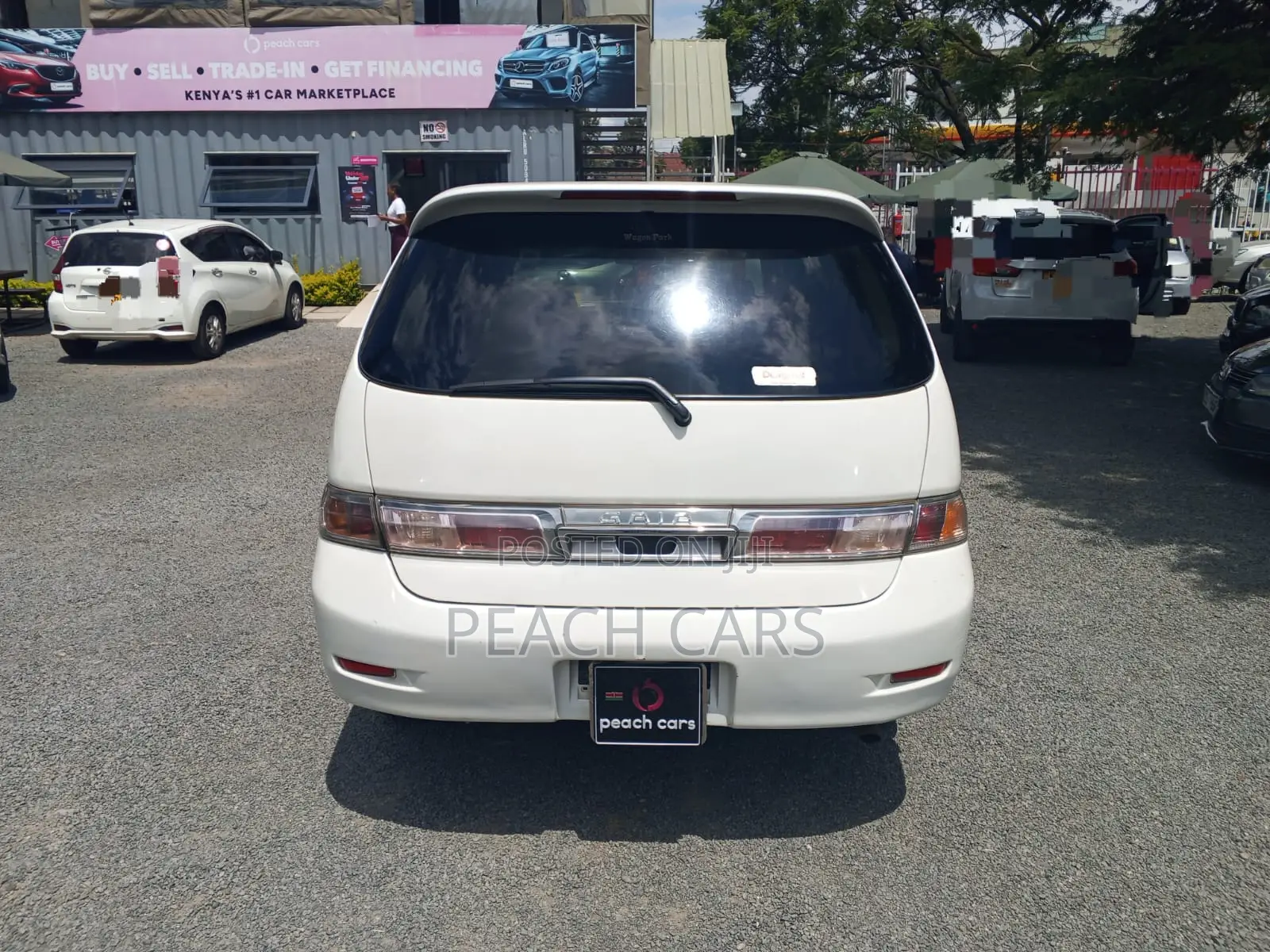 Toyota Gaia 2003 White