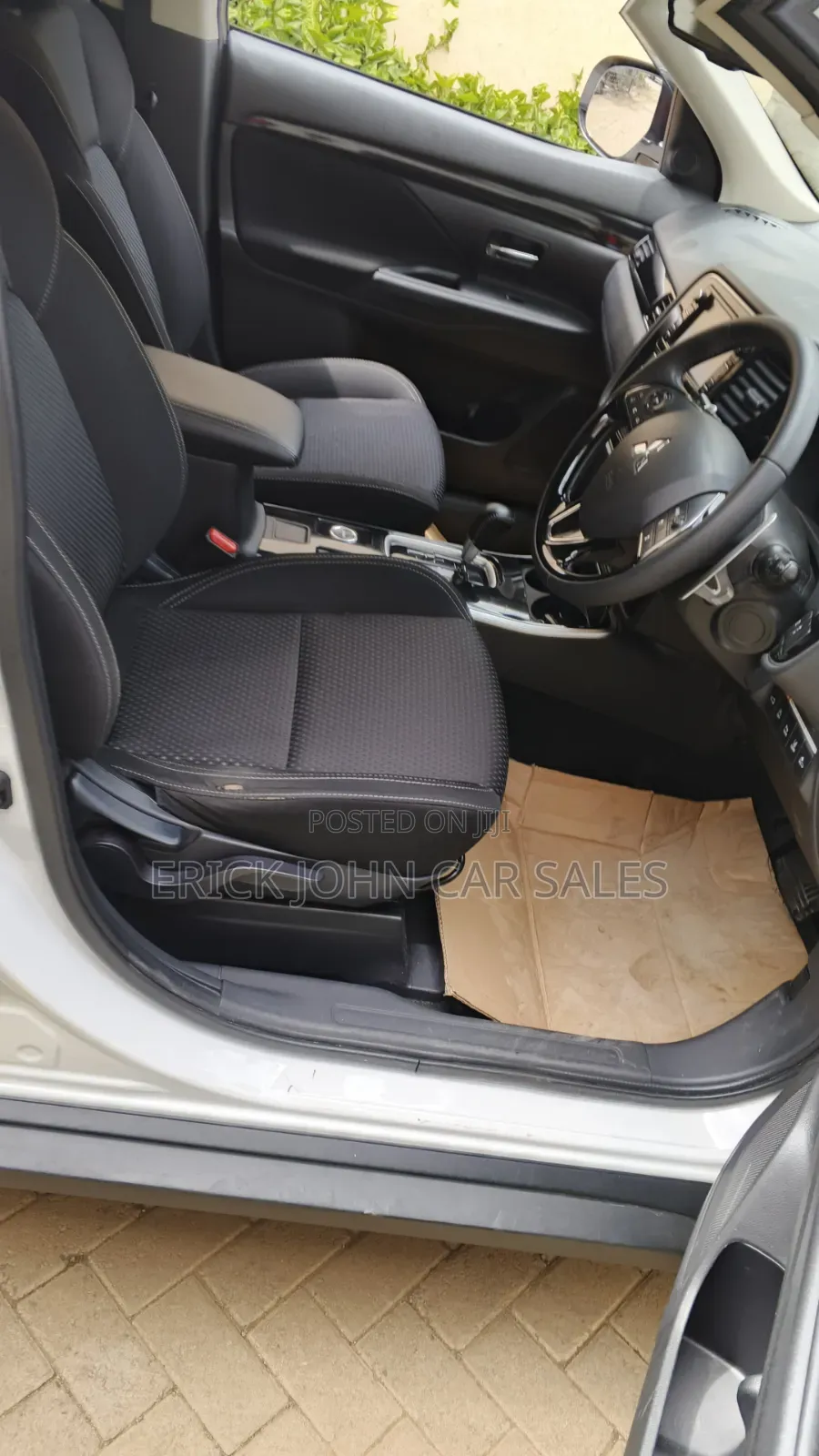 Mitsubishi Outlander 2.4 PHEV AWD 2019 White