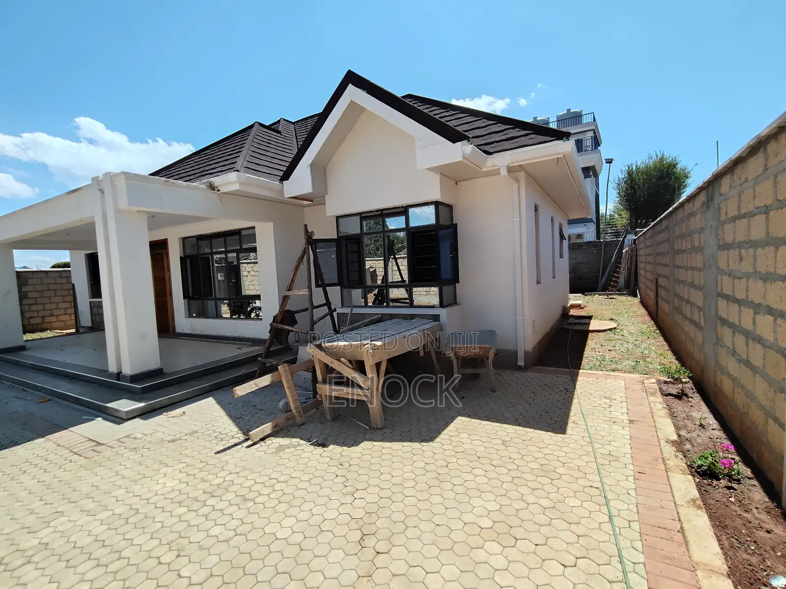 4bdrm Bungalow in Blossom Estate, Elgon View for sale