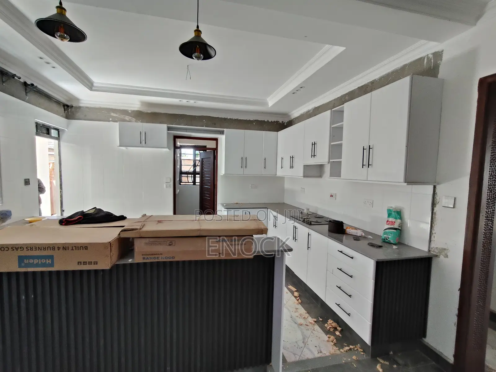 4bdrm Bungalow in Blossom Estate, Elgon View for sale