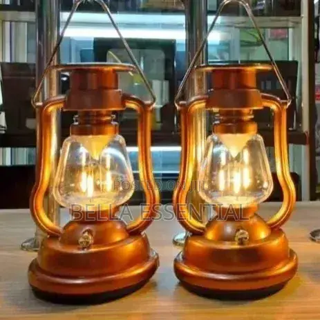 Solar and Hand Crank / Lantern Lamp