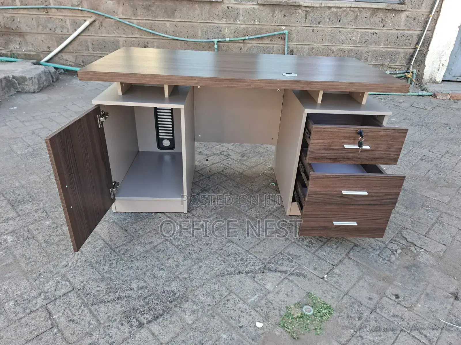 Office Executive Desk