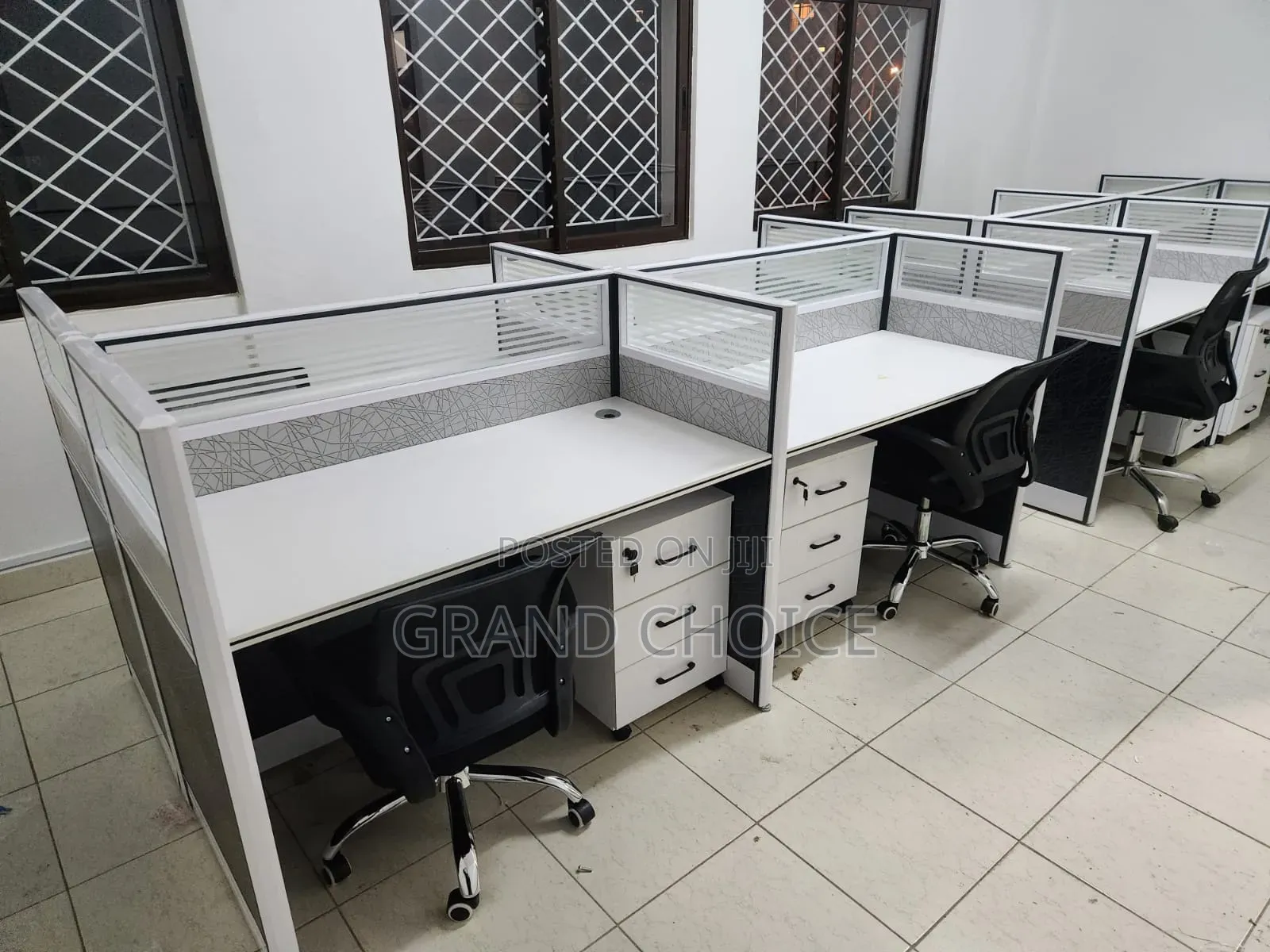 4 Seater Workstation Desk With Chair