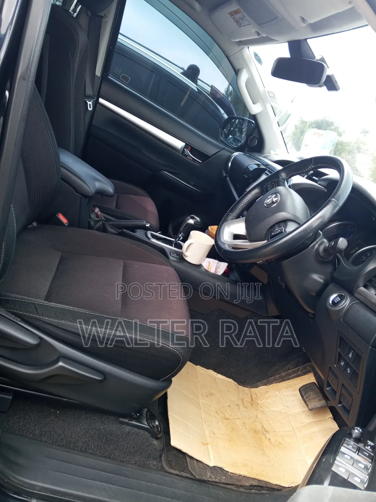 Toyota Hilux 2018 Black