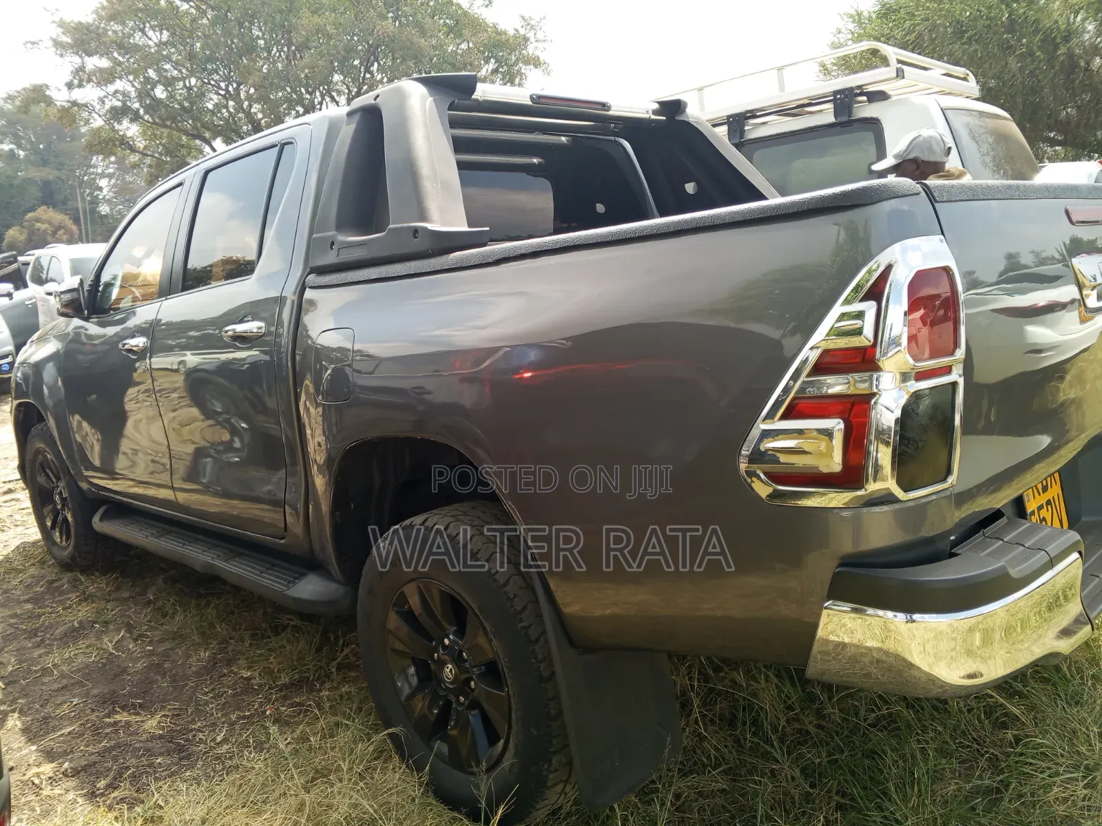 Toyota Hilux 2018 Gray