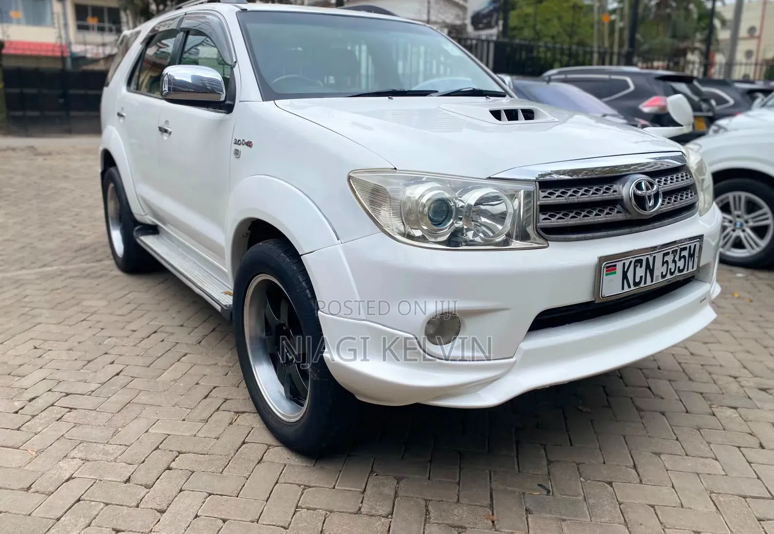 Toyota Fortuner 3.0 D AWD 2010 White