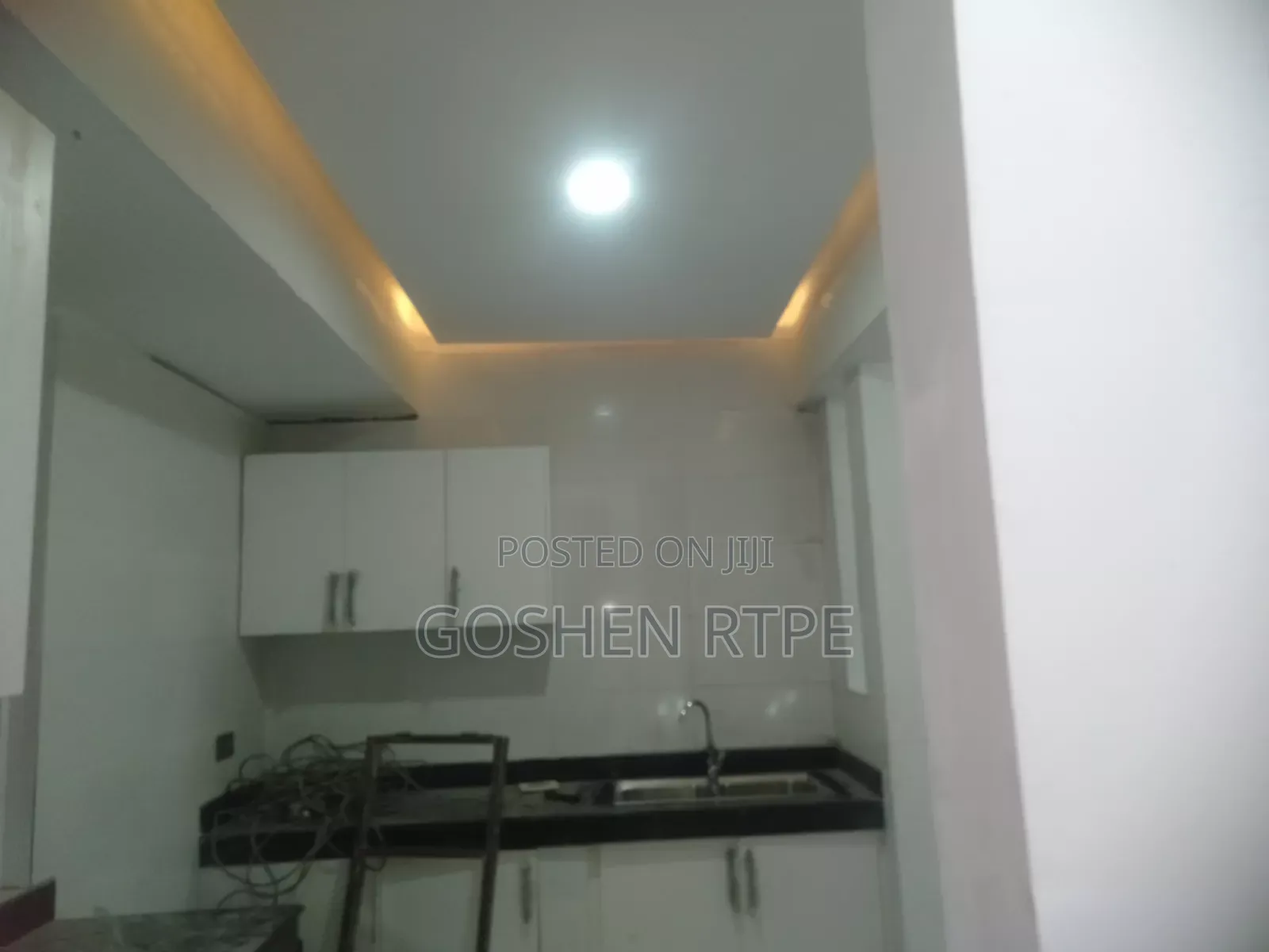 2bdrm Apartment in Bondeni Mombasa City, Tudor for rent